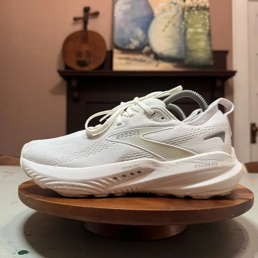 Brooks Glycerin GTS 22 Womens Size 8.5 White Sneaker Shoes